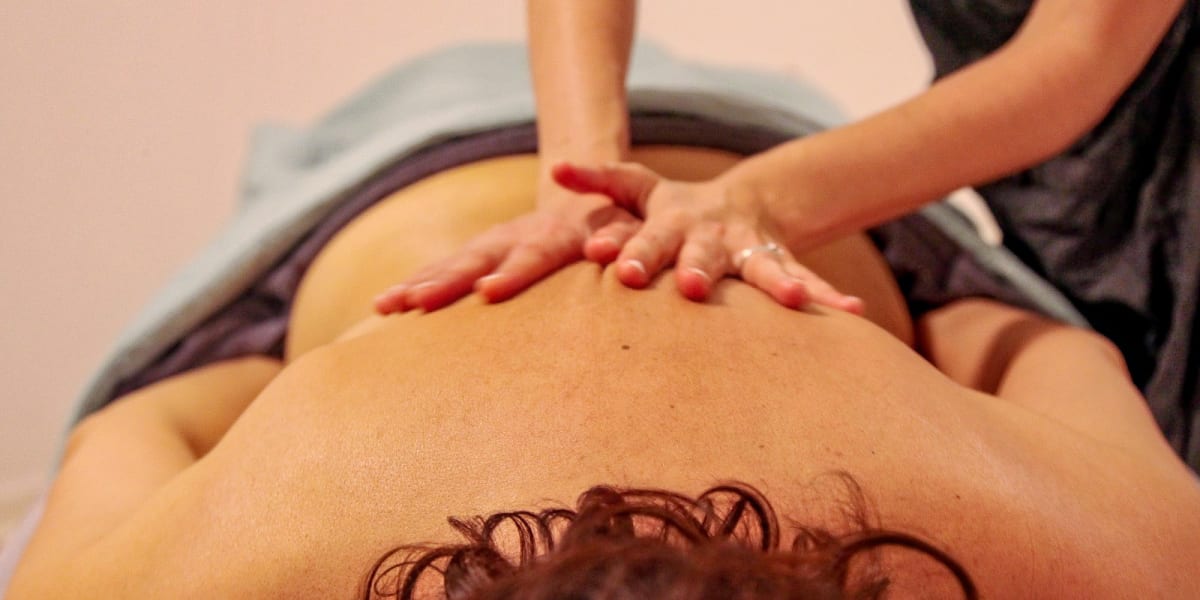 Anahata - Massage prénatal - Drainage Lymphatique - Madérothérapie - Massage Marseille - Photo de couverture - OneBooking