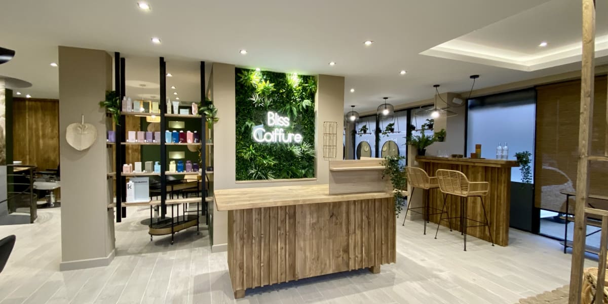 Bliss - coiffure & esthétique - Institut de beauté Béziers - Photo de couverture - OneBooking