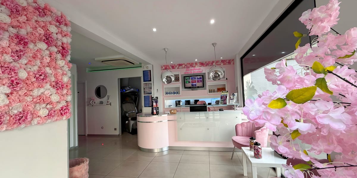 B&B Sun - Centre de bronzage - Institut de beauté Saint-Étienne - Photo de couverture - OneBooking