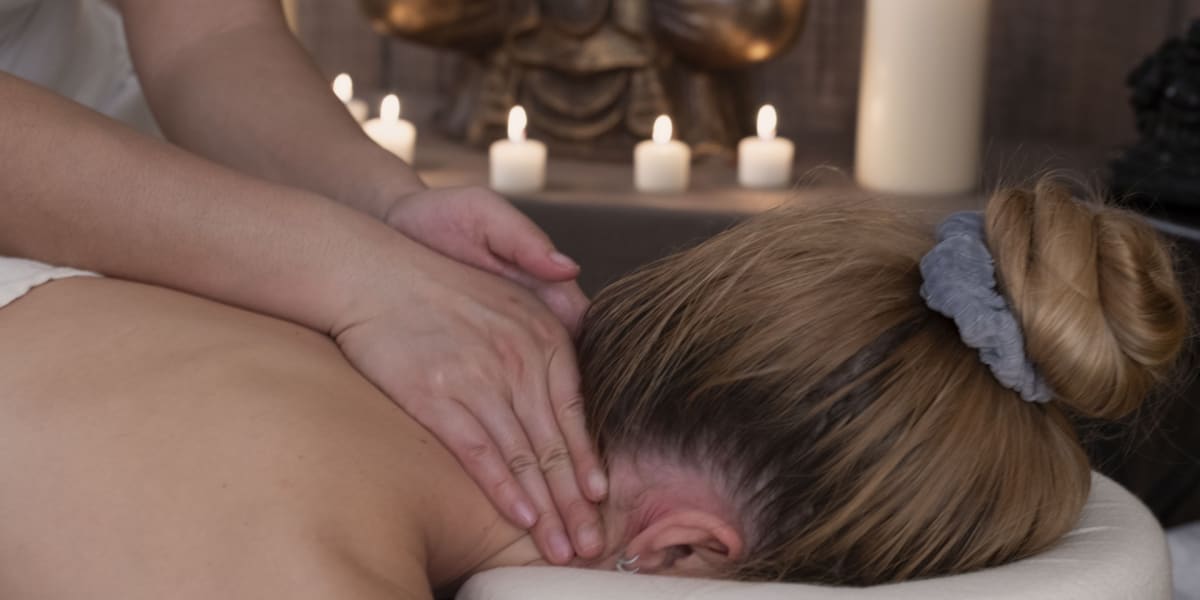 Skincare & Massages by Marie - Institut de beauté Cannes - Photo de couverture - OneBooking