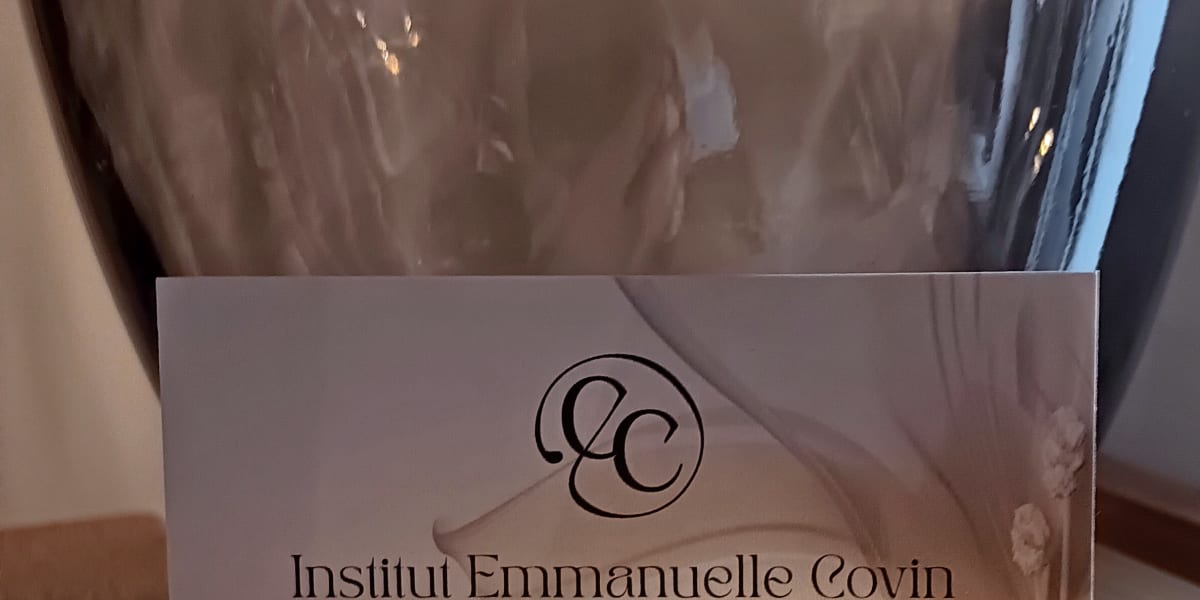 Emmanuelle Covin - Espace bien être - Massage Digoin - Photo de couverture - OneBooking