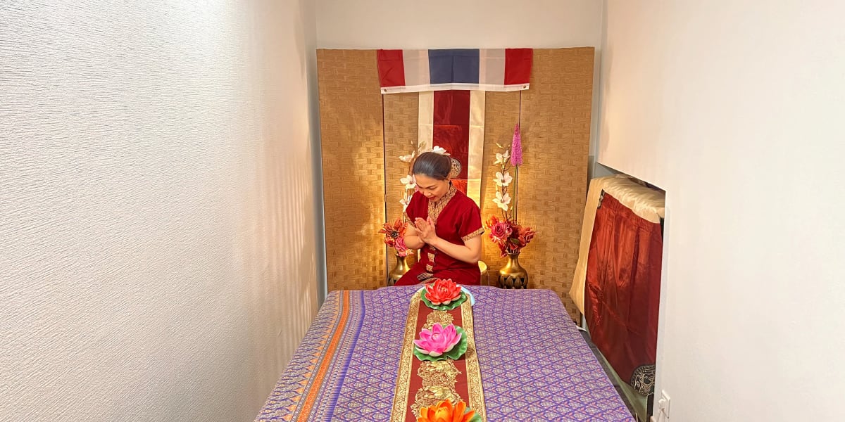 Napatsanan THANAN - Onglerie Annecy - Photo de couverture - OneBooking