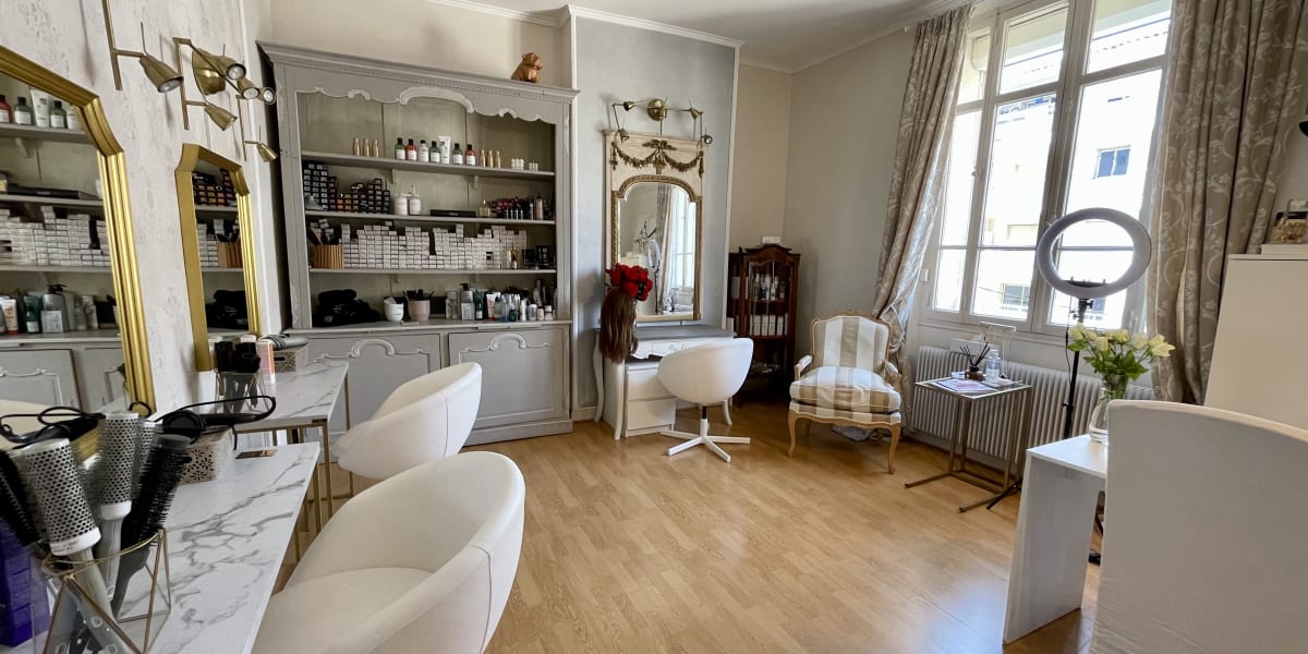 B.Beauty - Institut de beauté Cannes - Photo de couverture - OneBooking