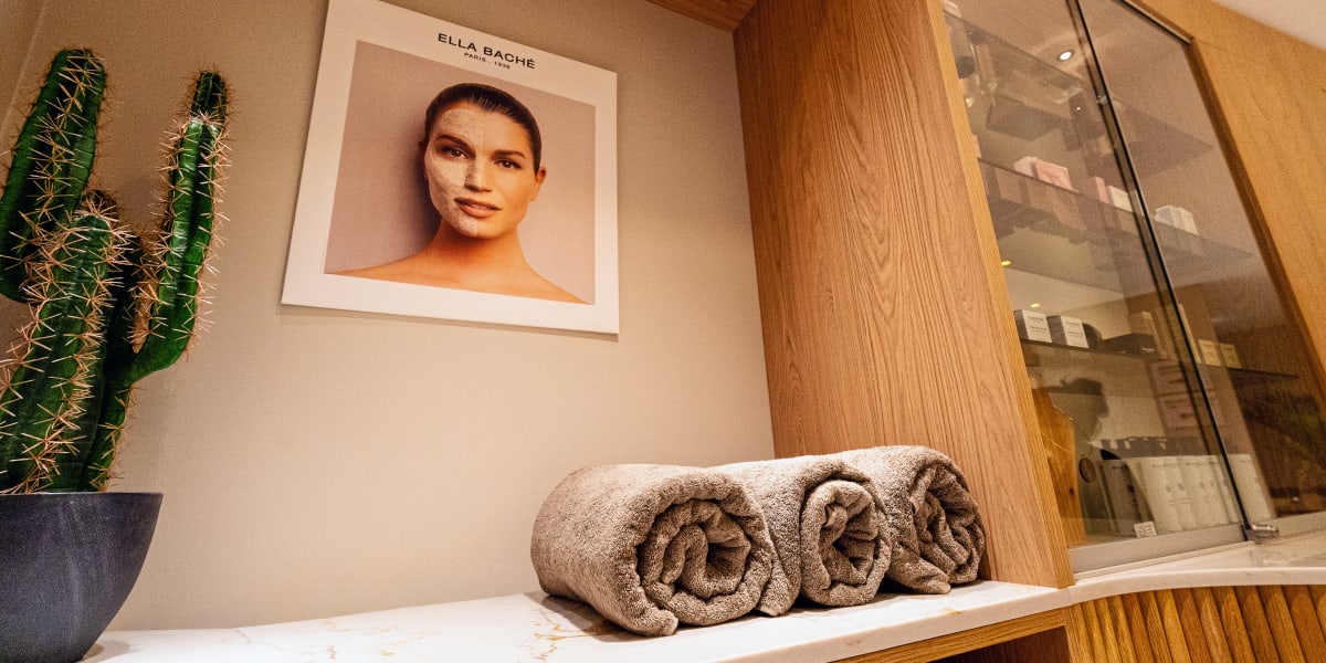Le spa des beaux arts - Sourcils & cils Bourges - Photo de couverture - OneBooking