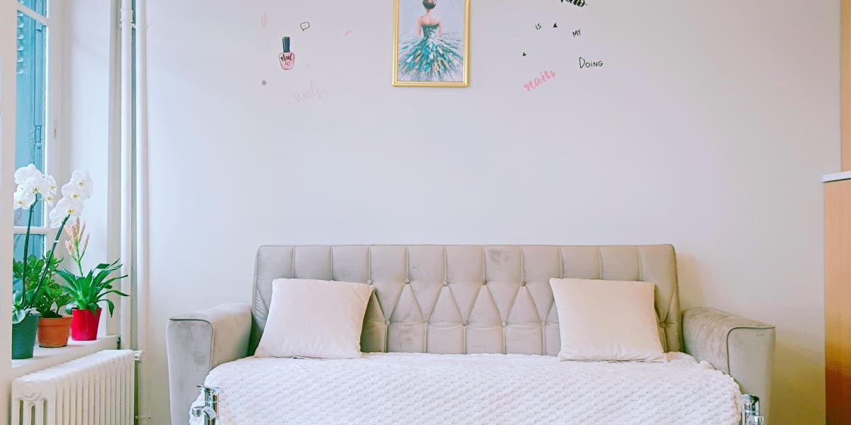 Nini nail - Onglerie Paris - Photo de couverture - OneBooking