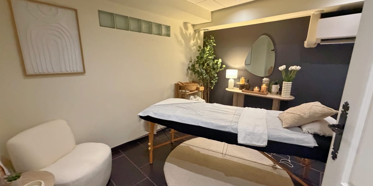 Atelier Laora - Centre Kallista - Institut de beauté Antibes - Photo de couverture - OneBooking