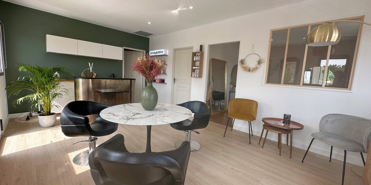 L’Aparté - Artisan Coiffeur - Coiffure Le Bouscat - Photo de couverture - OneBooking