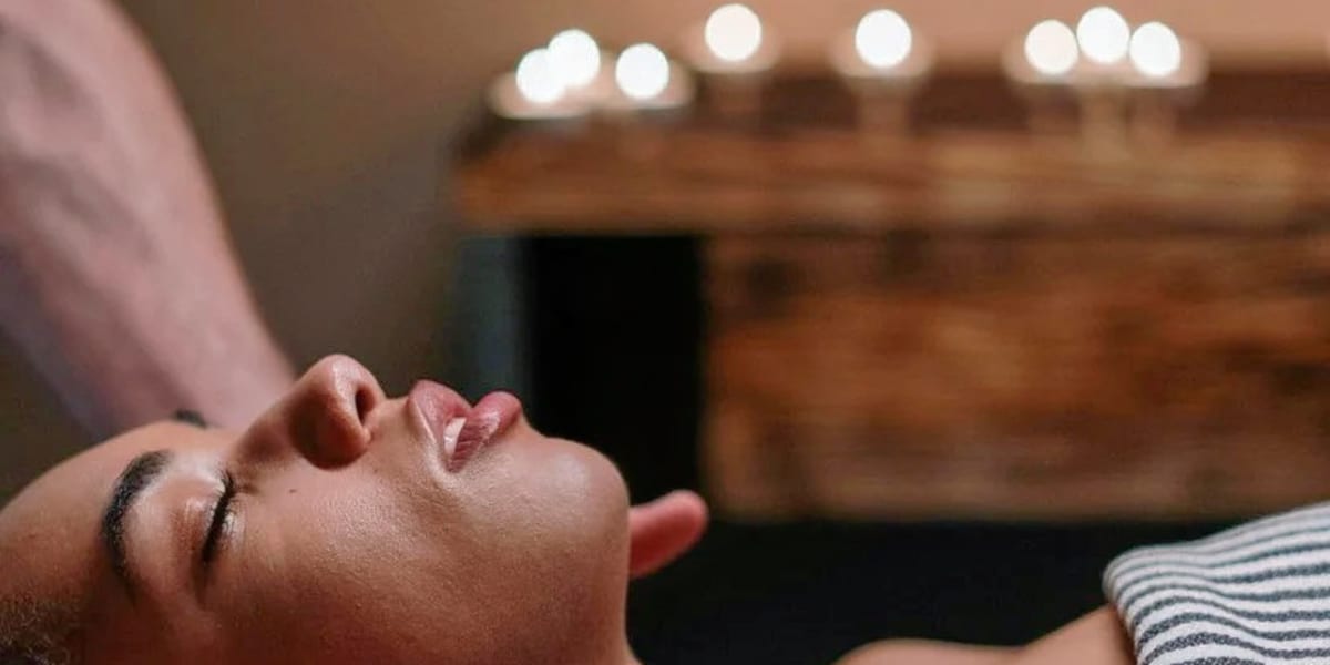 Massage Philippine - Massage Nîmes - Photo de couverture - OneBooking