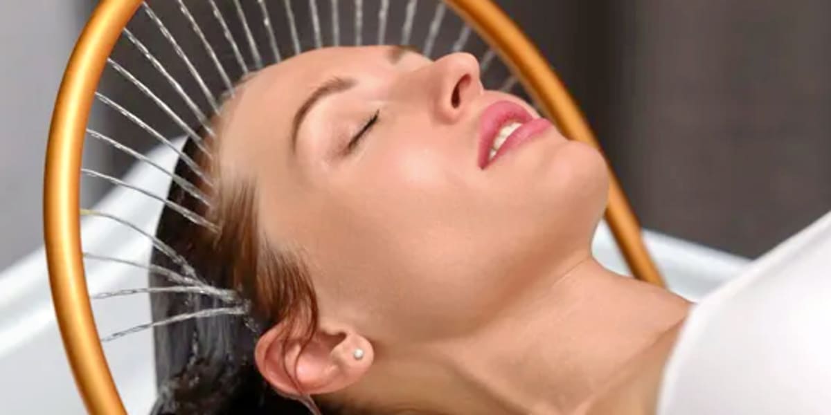 Yjie Studio - Sourcils & cils Avignon - Photo de couverture - OneBooking
