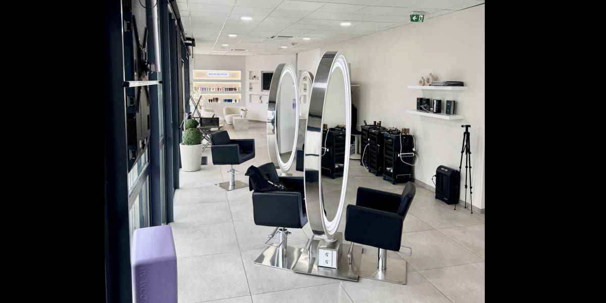 Pure Coiffure - Coiffure Clermont-Ferrand - Photo de couverture - OneBooking