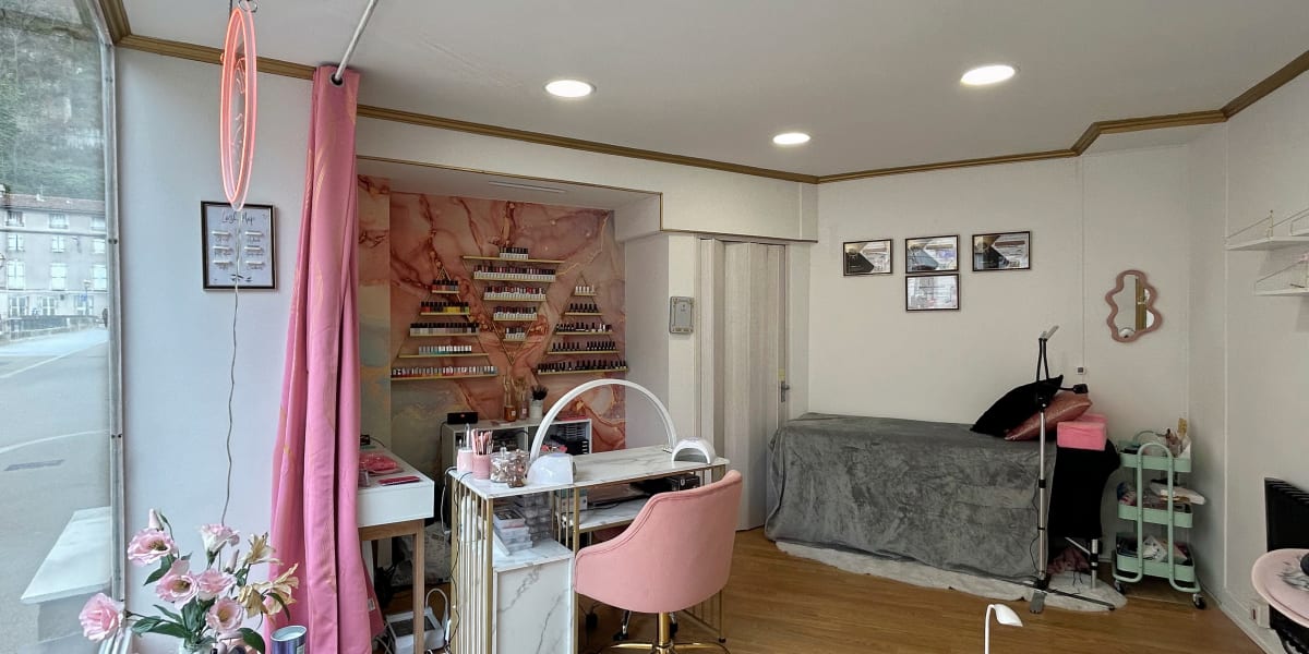 NB Beauty - Onglerie Foix - Photo de couverture - OneBooking