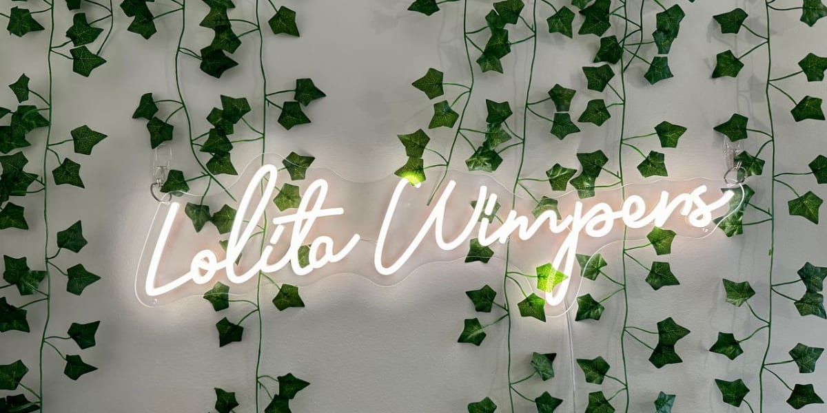 Lolita Wimpers - Onglerie Meudon - Photo de couverture - OneBooking