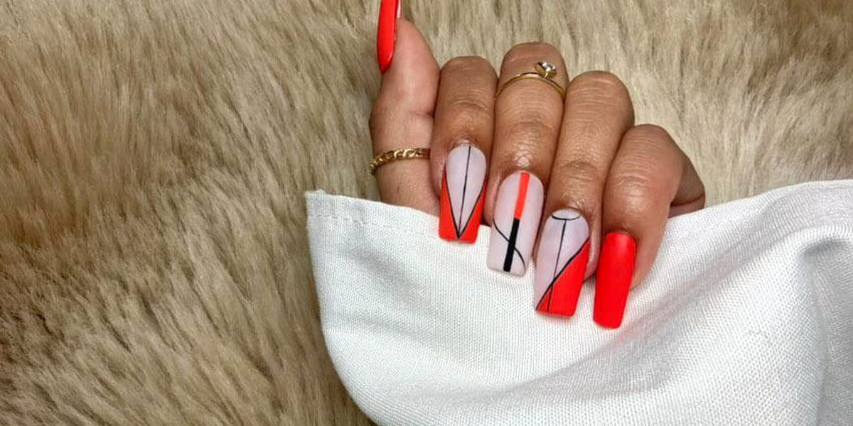 Soju Nail Art - Onglerie Rezé - Photo de couverture - OneBooking