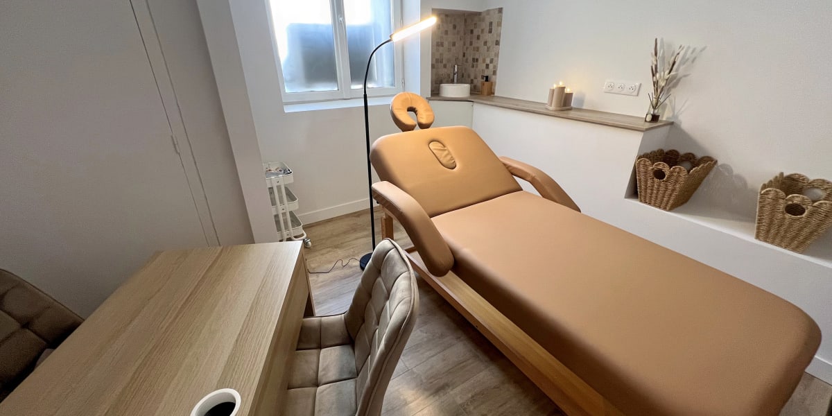 Aurìa Coworking - Institut de beauté Béziers - Photo de couverture - OneBooking