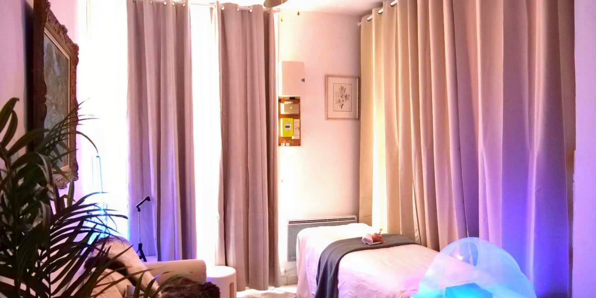 Soie Massage - Institut de beauté Nîmes - Photo de couverture - OneBooking