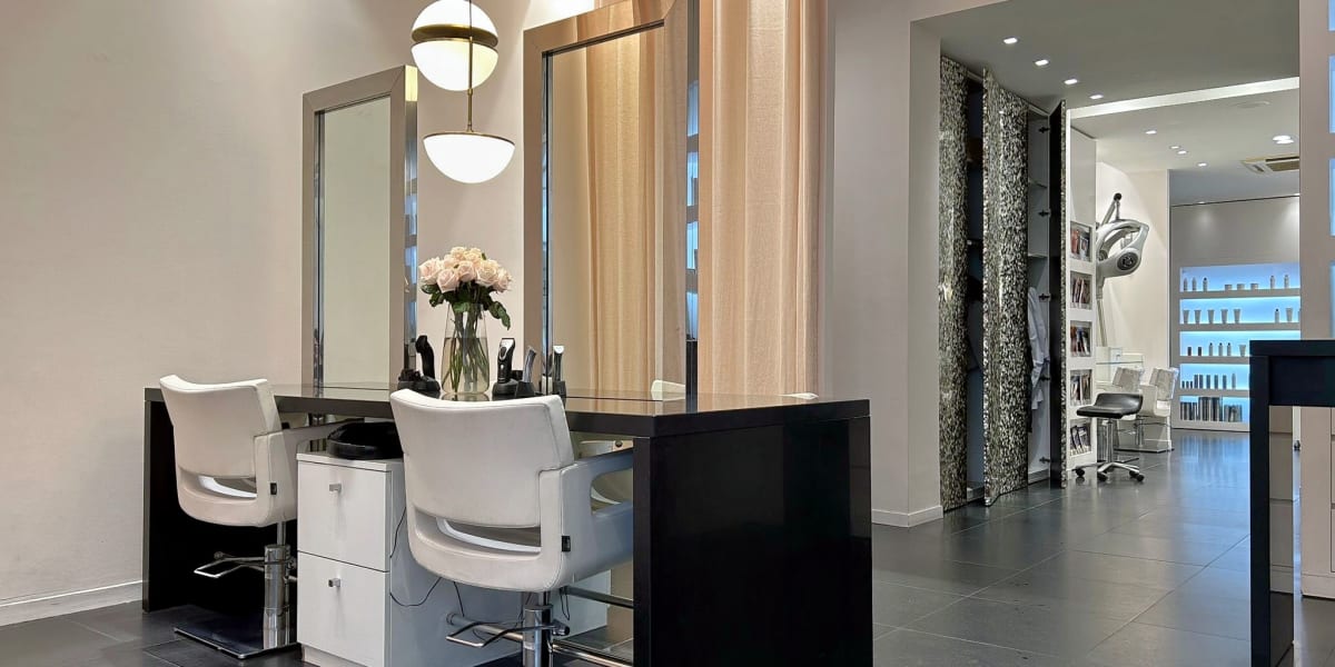 Philippe Coiffure - Onglerie Bordeaux - Photo de couverture - OneBooking