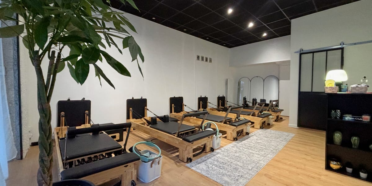 Noon Club Pilates Reformer - Institut de beauté Lyon - Photo de couverture - OneBooking