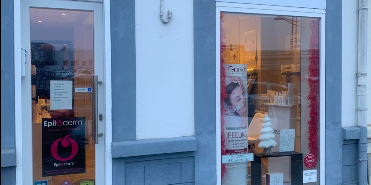 Zen Esthetique - Onglerie Arras - Photo de couverture - OneBooking