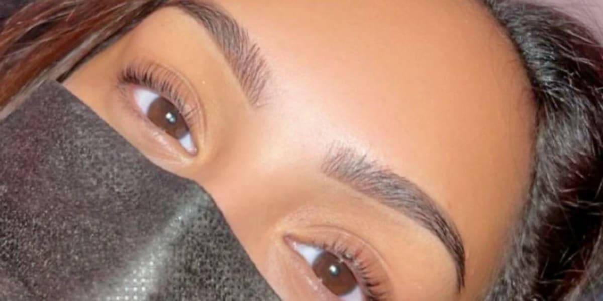 Amelle Beauty - Sourcils & cils Corbeil-Essonnes - Photo de couverture - OneBooking