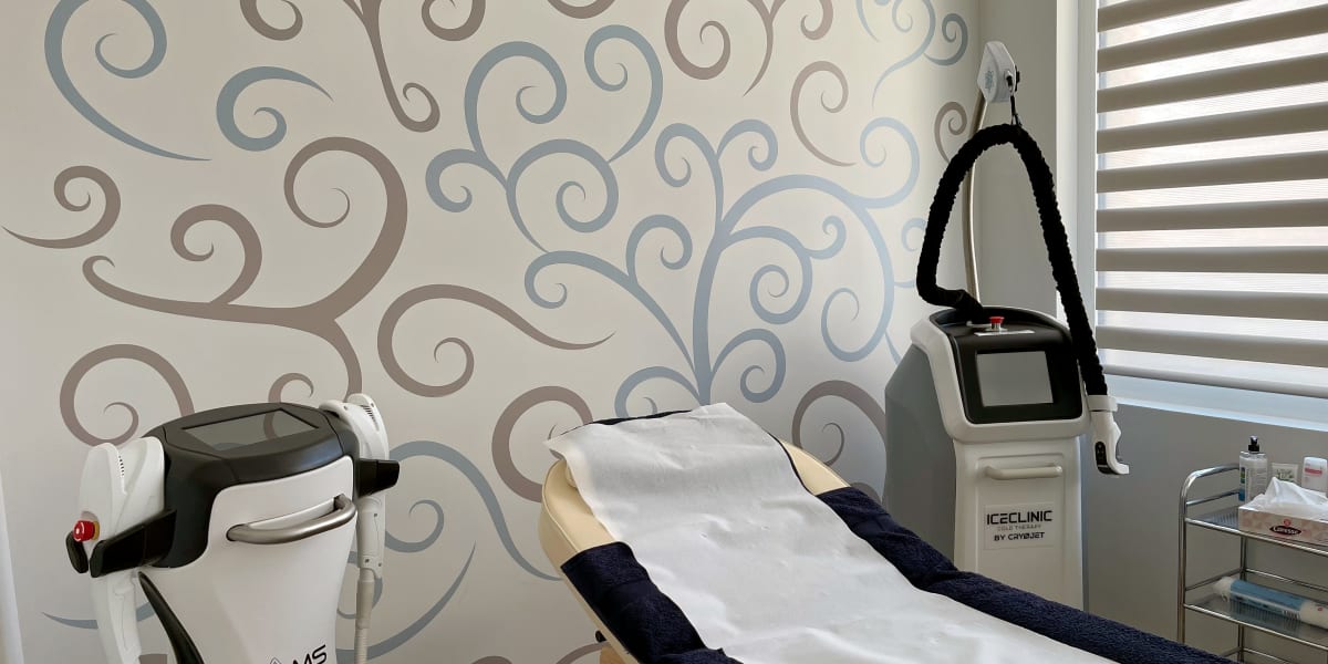Synaya - Centre Cryothérapie Amincissement et Maquillage permanent - Institut de beauté Cannes - Photo de couverture - OneBooking