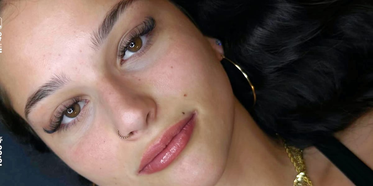 Rare Beauties - Onglerie Bordeaux - Photo de couverture - OneBooking
