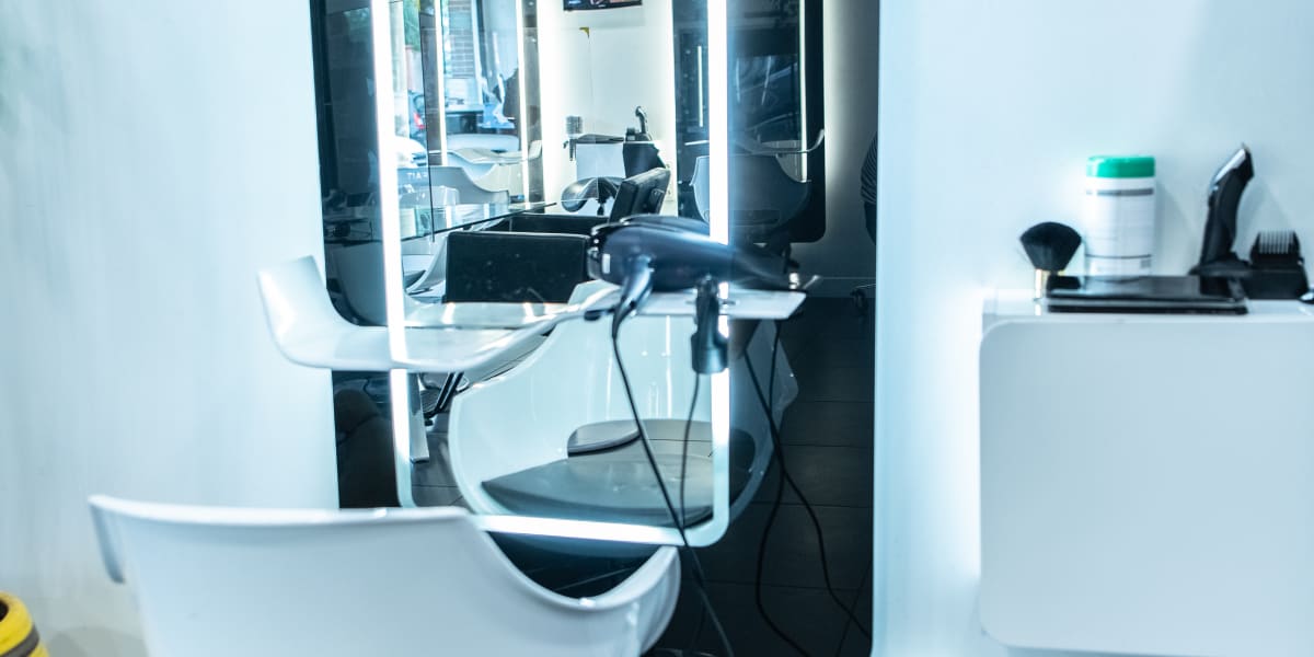 Salon REVELATION - Coiffure Toulouse - Photo de couverture - OneBooking