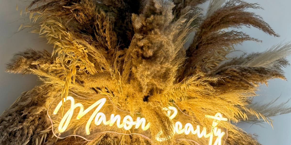 Manon Beauty - Coiffure Toulouse - Photo de couverture - OneBooking