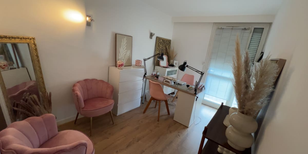 Nails By Nel - Institut de beauté Saint-Étienne - Photo de couverture - OneBooking
