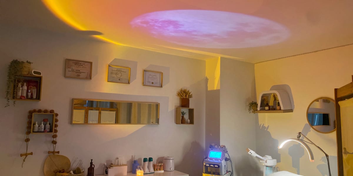 HOLISSENS ( Beauty Head Spa) - Sourcils & cils Clamart - Photo de couverture - OneBooking