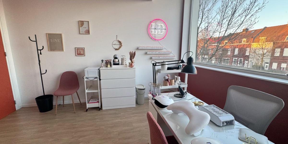 L'atelier de Léonie - Onglerie Tourcoing - Photo de couverture - OneBooking