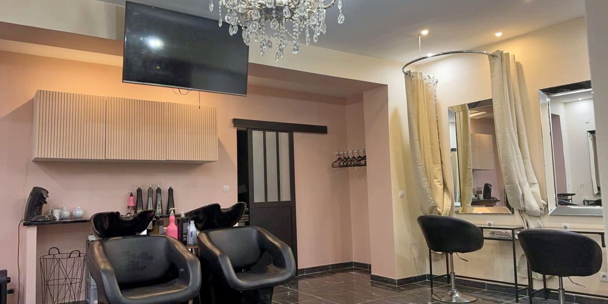 Saraness - Coiffure Villiers-le-Bel - Photo de couverture - OneBooking