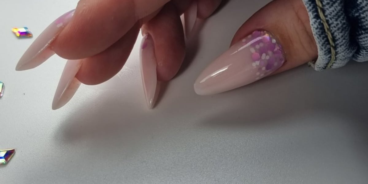 Julie M Nails - Onglerie Le Havre - Photo de couverture - OneBooking