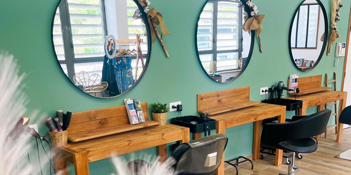 Jourde Marine - Salon de Coiffure - Coiffure Lodève - Photo de couverture - OneBooking