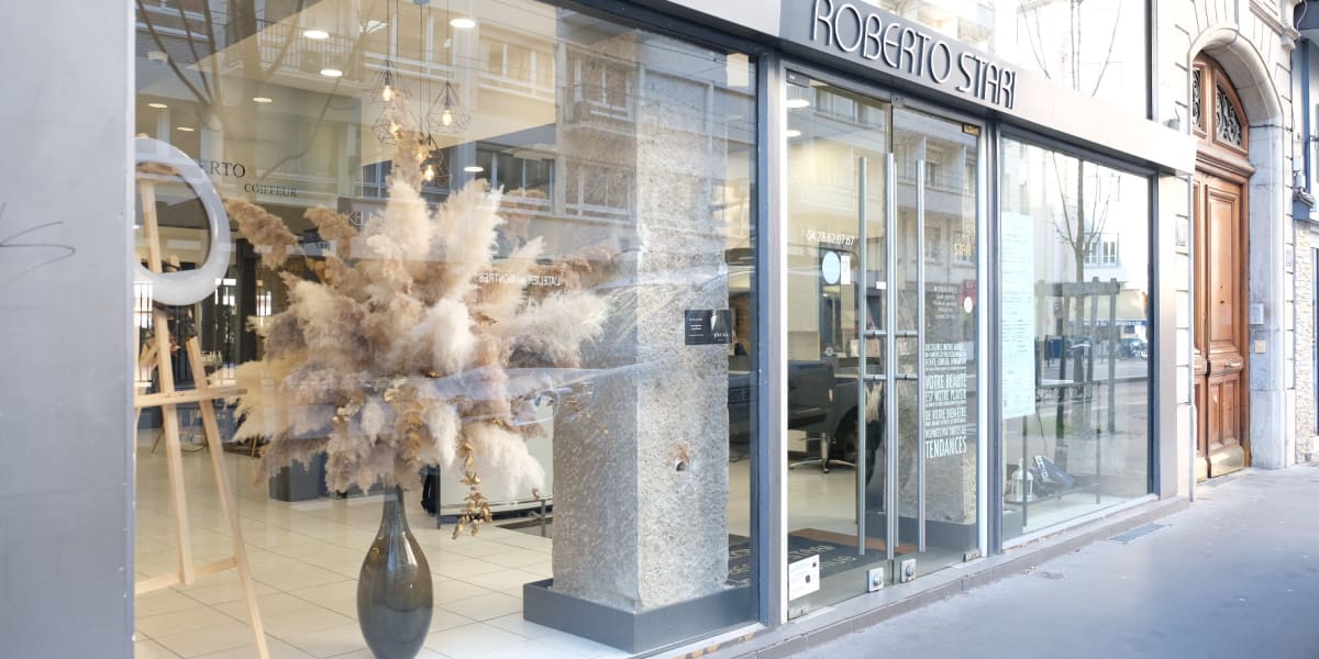 Roberto Stari - Lafayette - Barbier Lyon - Photo de couverture - OneBooking