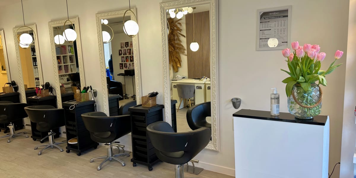 Chic coiffure - Sourcils & cils Drancy - Photo de couverture - OneBooking