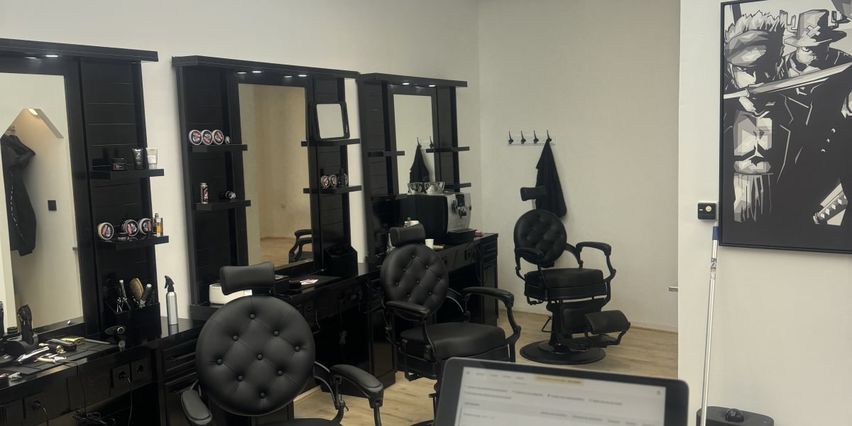 Barbe Blanche - Coiffure Avignon - Photo de couverture - OneBooking