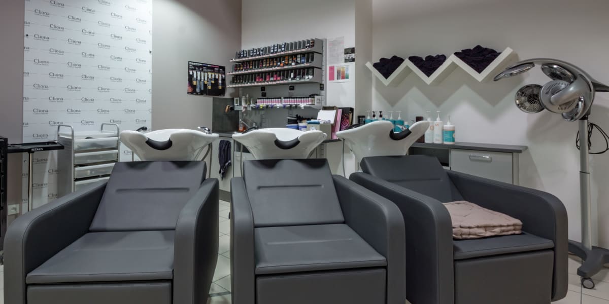 Salon Cliona - Coiffure Digoin - Photo de couverture - OneBooking