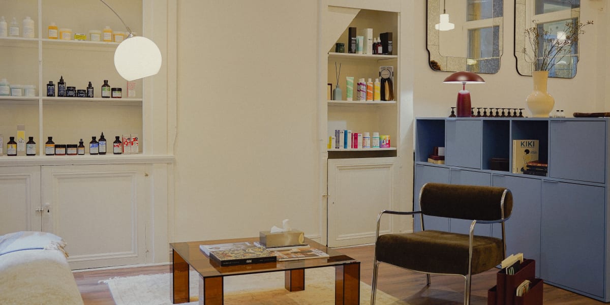 Marion - Coloriste - Coiffure Paris - Photo de couverture - OneBooking