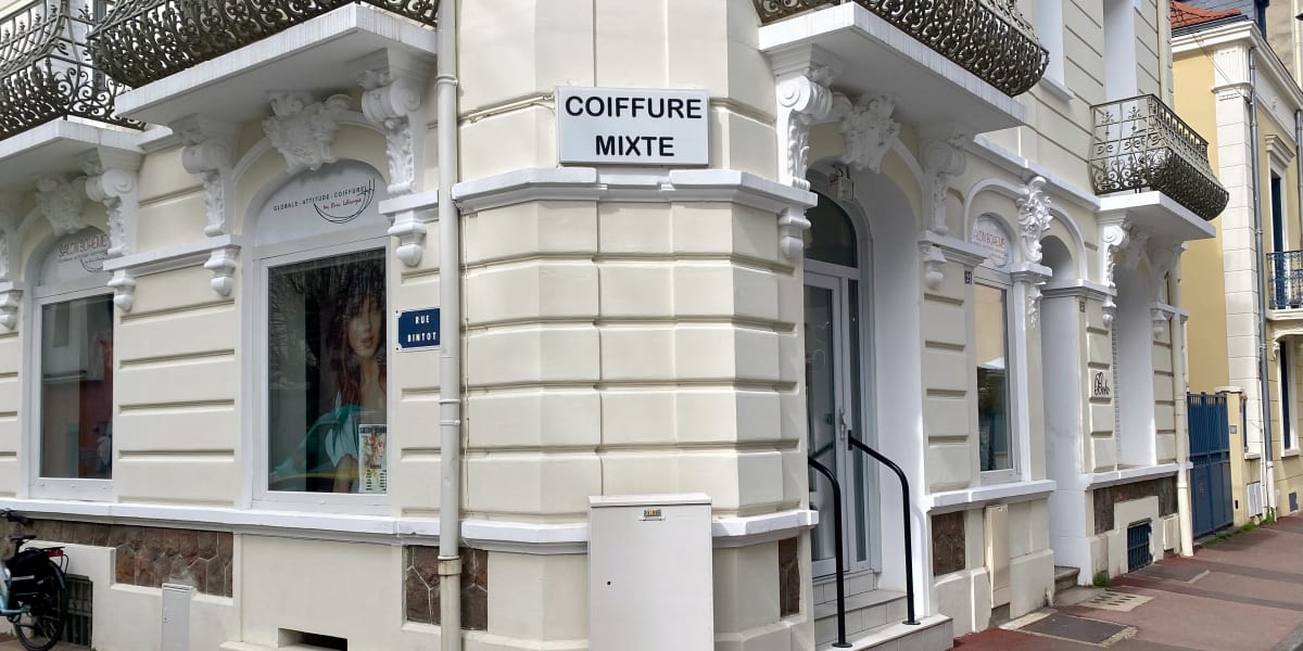 Salon Bohème - Coiffure Vichy - Photo de couverture - OneBooking
