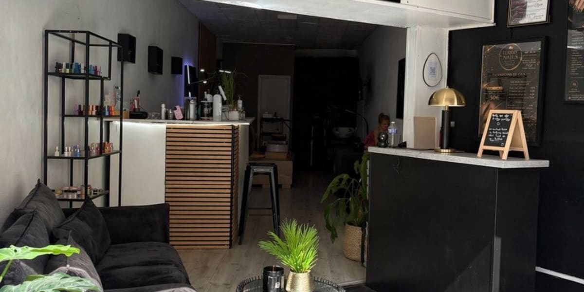 Luxury Nail Institut - Barbier cap d agde - Photo de couverture - OneBooking