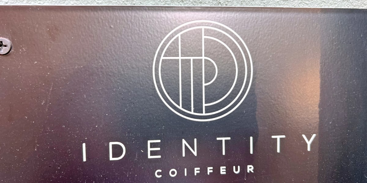 Identity Hair Design - Coiffure Nice - Photo de couverture - OneBooking