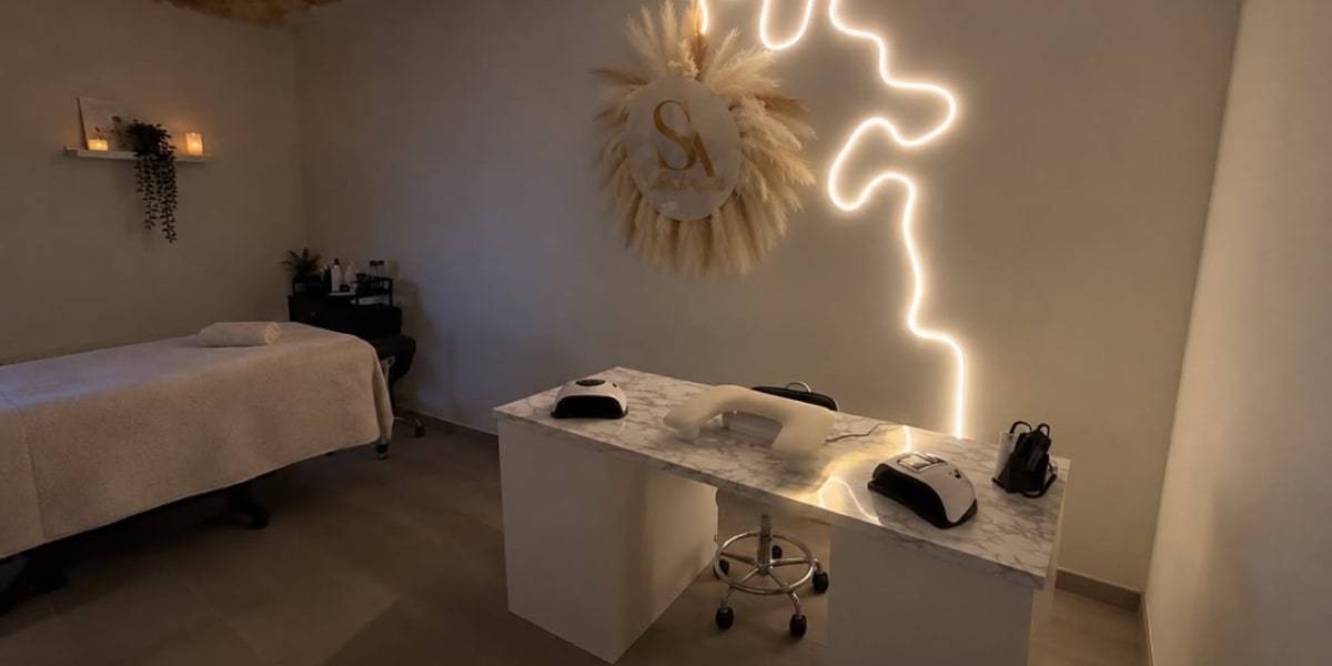 SA LASH & NAILS - Onglerie Joué-lès-Tours - Photo de couverture - OneBooking