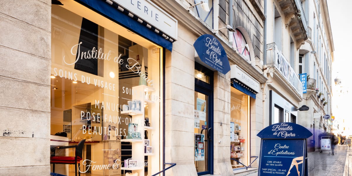 Aux beautés de l’Opéra - Coiffure Montpellier - Photo de couverture - OneBooking