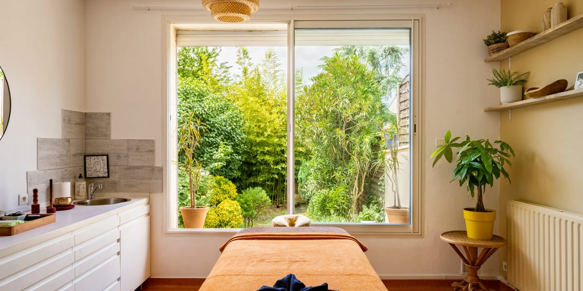 Happy Mood Society - Massage Bordeaux - Photo de couverture - OneBooking