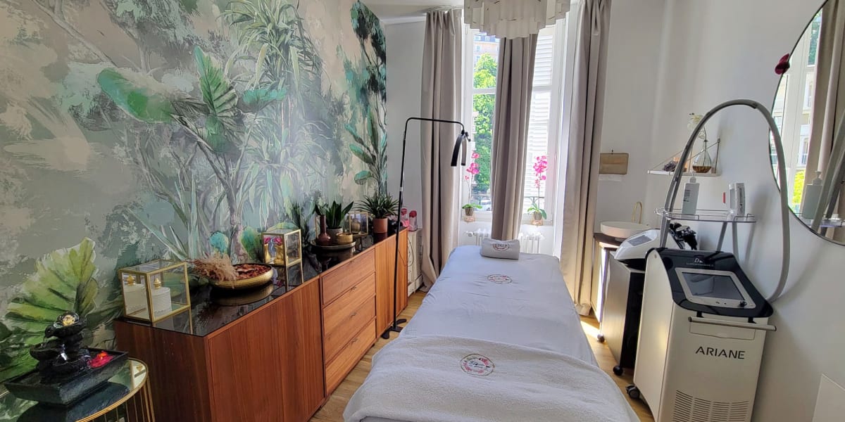 Élixir de Beauté - Institut de beauté ROYAT - Photo de couverture - OneBooking