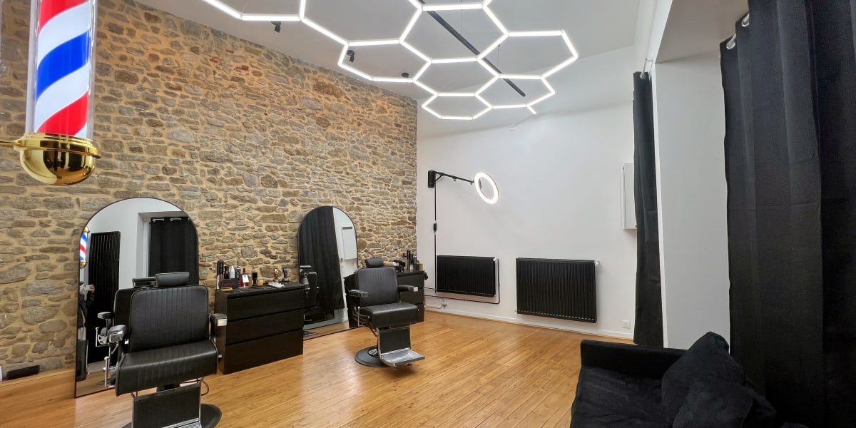 Ilyass et Momo - Coiffure Saint-Étienne - Photo de couverture - OneBooking