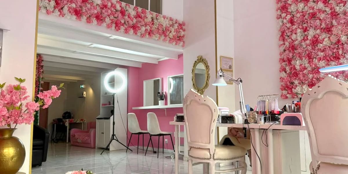 Bella Beauty Ongles & cils - Coiffure Nice - Photo de couverture - OneBooking