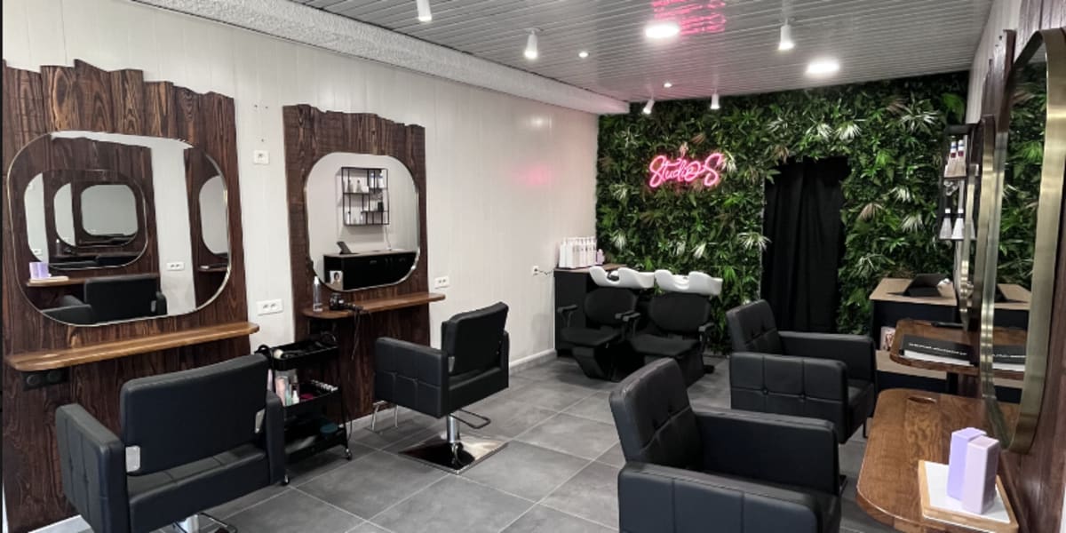Studio S - Coiffure Villenave-d'Ornon - Photo de couverture - OneBooking