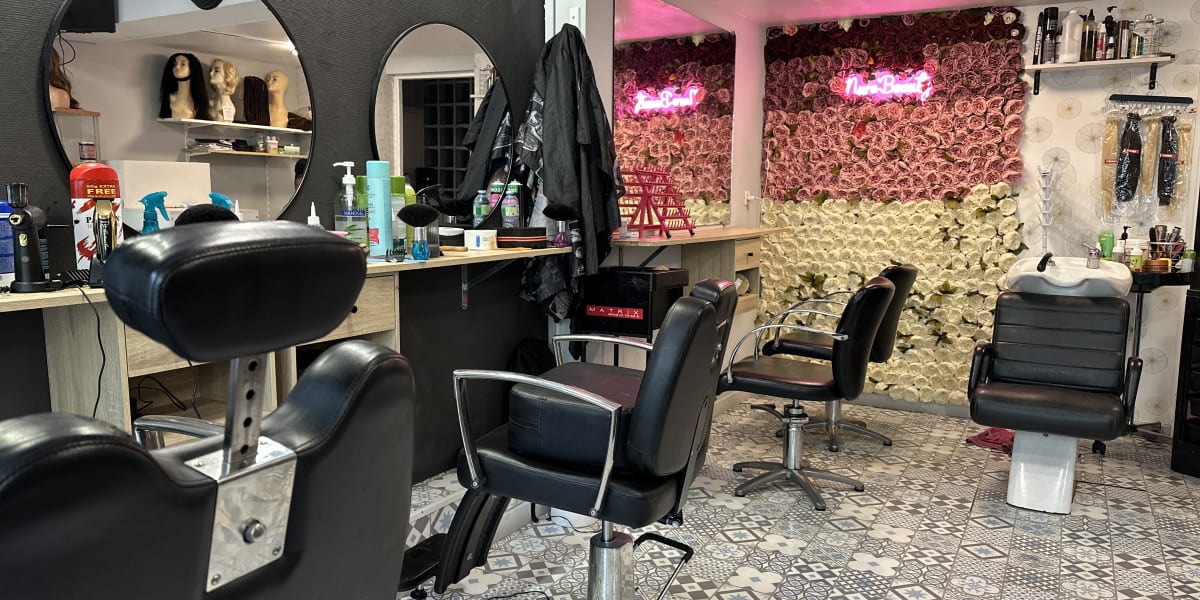 Nure Beauty - Coiffure Le Havre - Photo de couverture - OneBooking