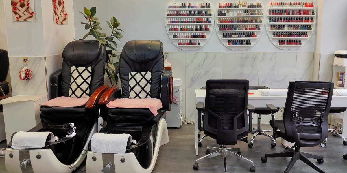 Magie Nails (Beauté Baudin) - Sourcils & cils Levallois-Perret - Photo de couverture - OneBooking